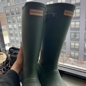 Hunter Dark Green Footwear